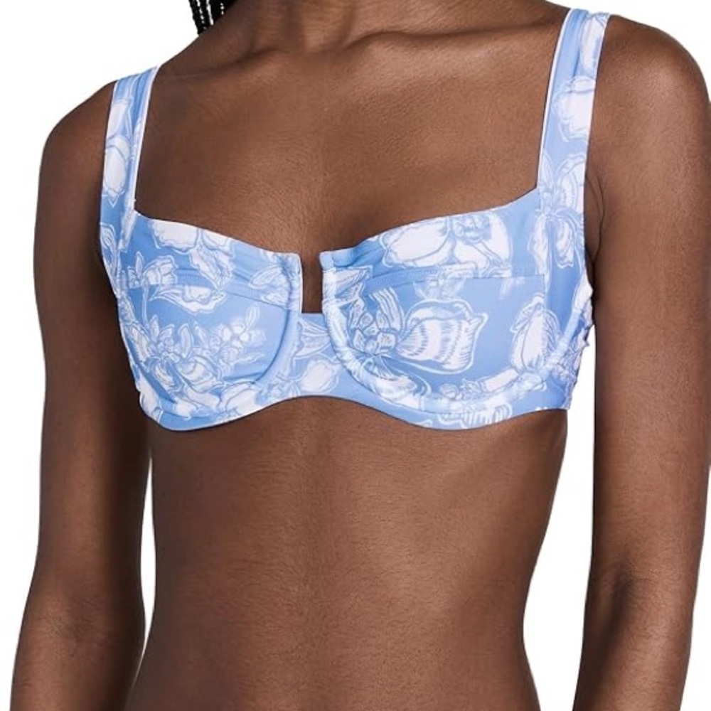 l*space Blue Floral Camelia Bikini Top
